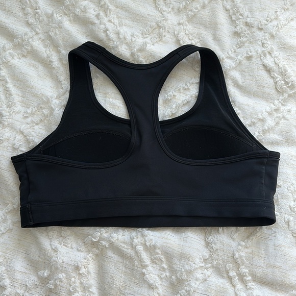 Nike Swoosh Dr-Fit Sports Bra - Picture 2 of 3